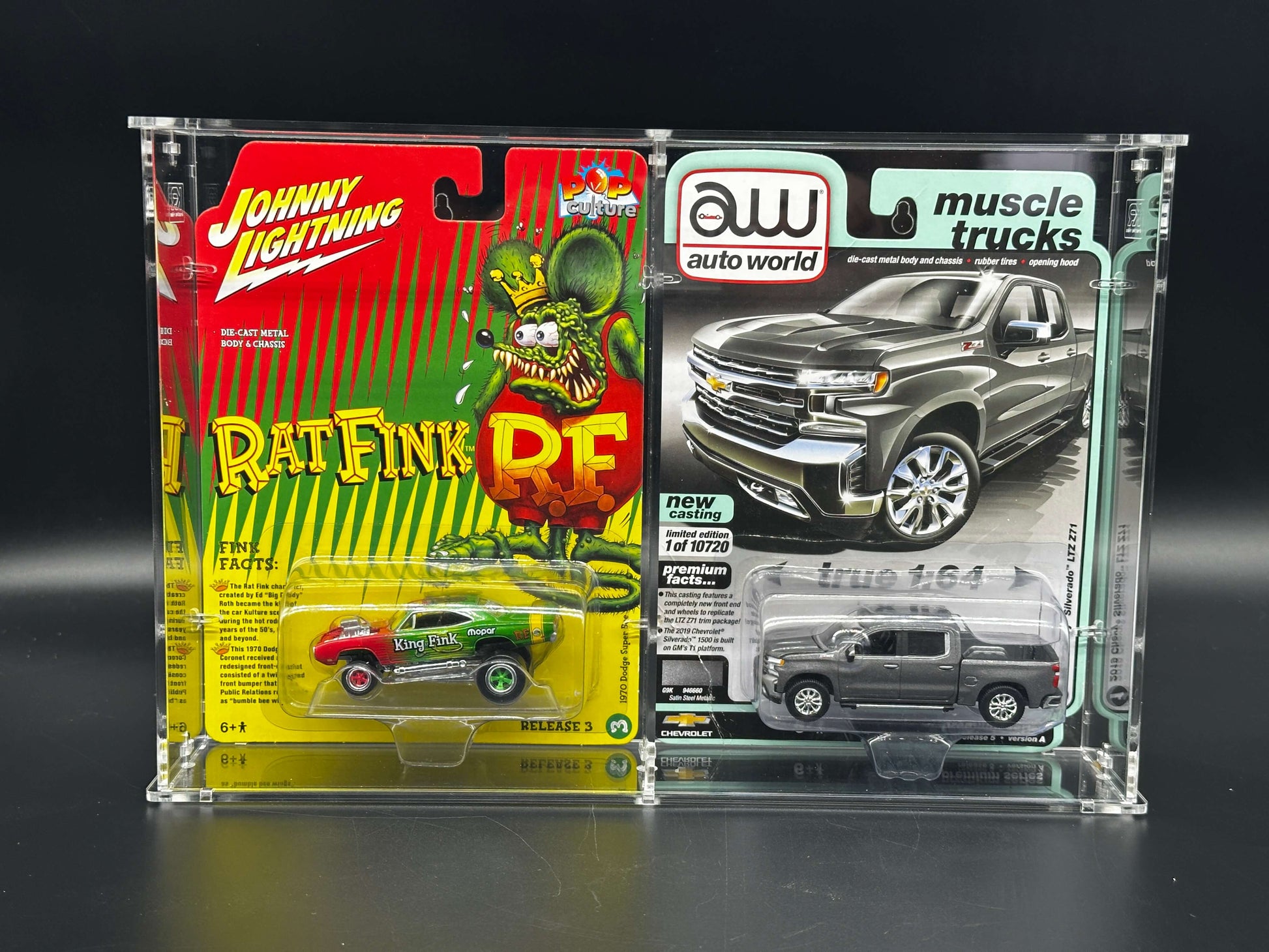 Dual Auto World/Johnny Lightning Acrylic Display