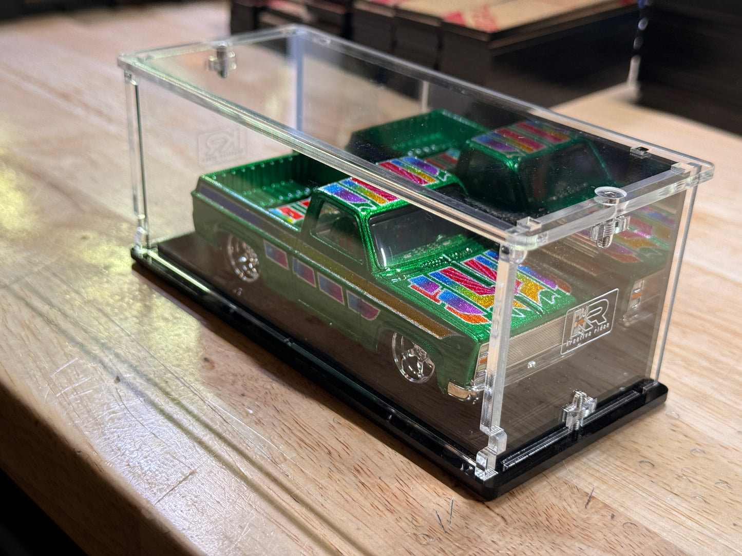 XL Customizers Loosie Acrylic Display Case