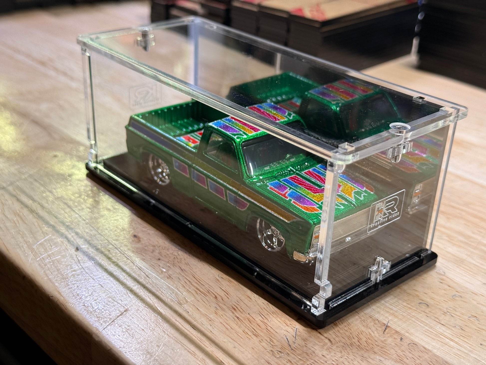 XL Customizers Loosie Acrylic Display Case