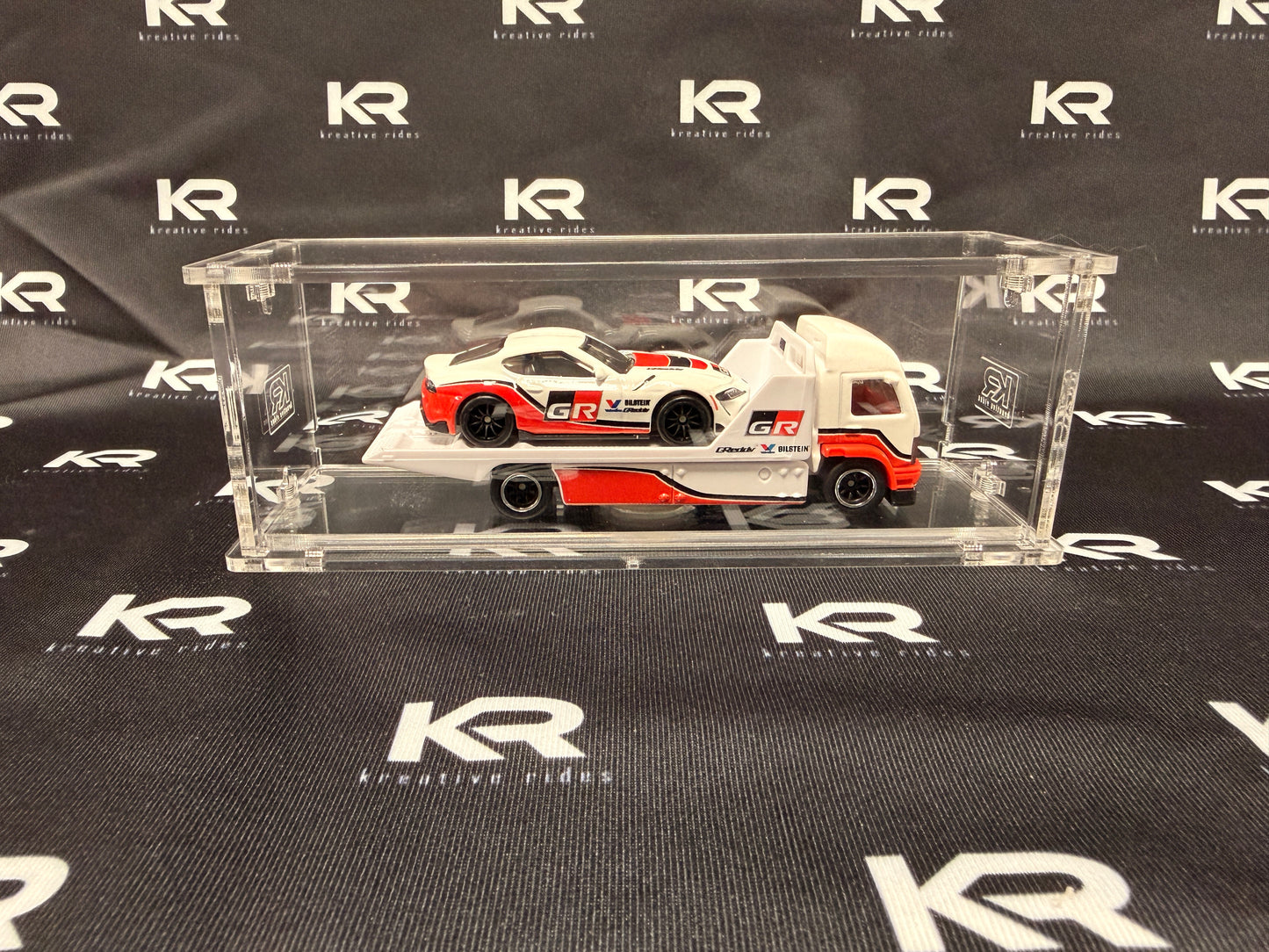 Customizers Transport Loosie Diecast Acrylic Display - Standard Version