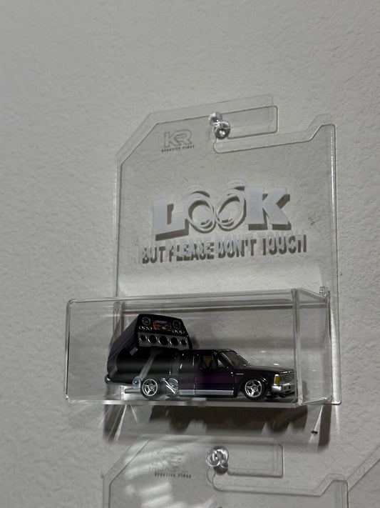 Loosie Acrylic Diecast Display