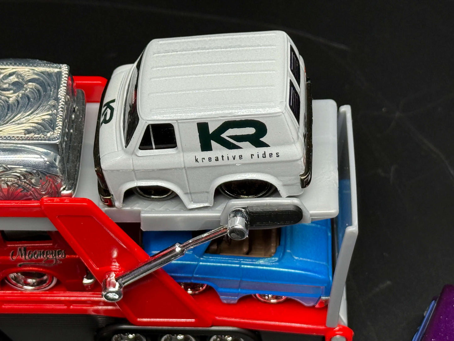 Car Tuned RIG$ Custom Car Carrier Trailer Plugs