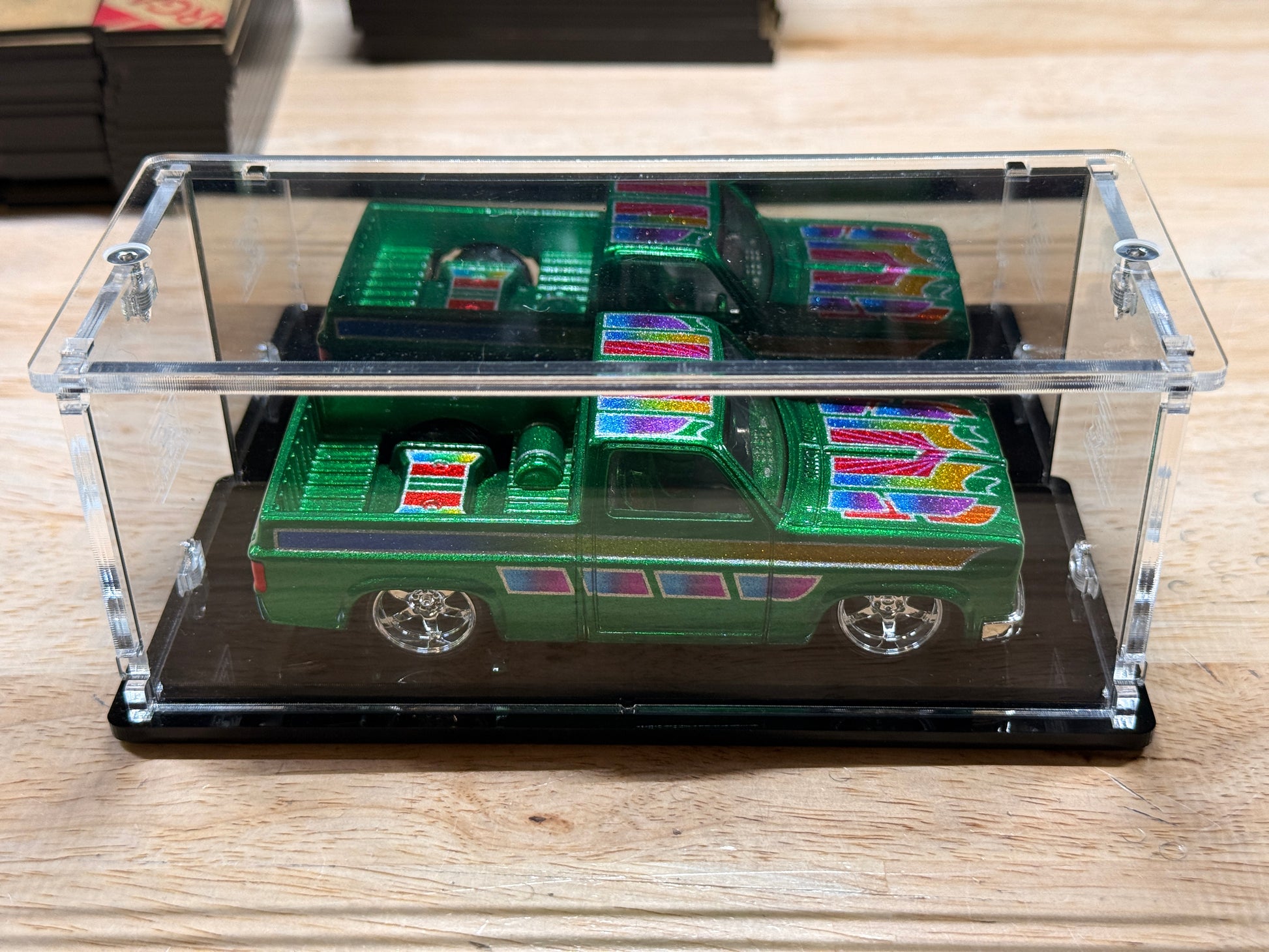 XL Customizers Loosie Acrylic Display Case